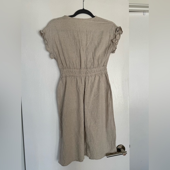 Linen V Neck Ruffle Dress - Picture 4 of 4